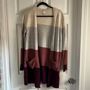 Women’s striped long open front cardigan.